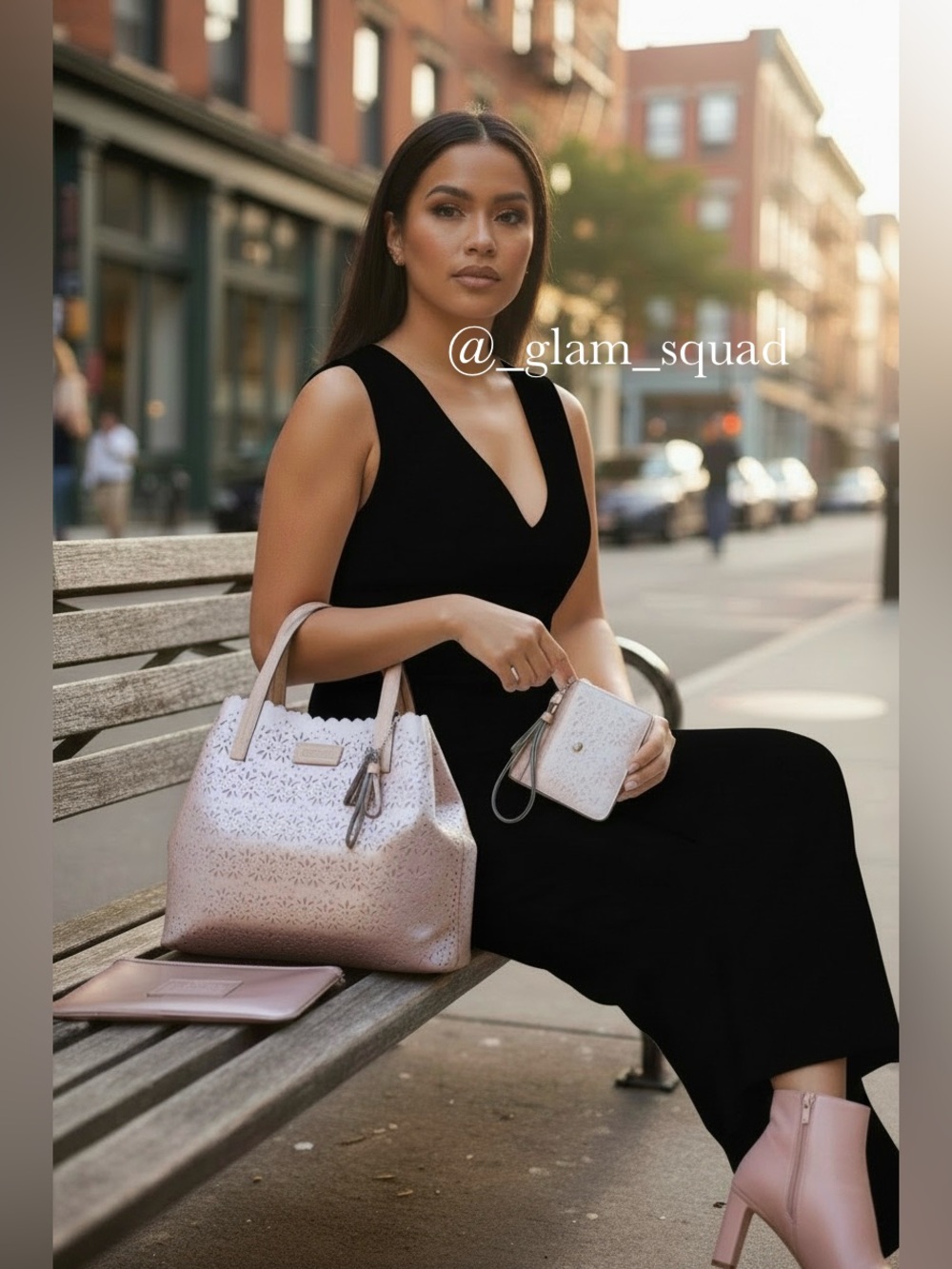4 piece Coach Market Tote 3-Piece Set - Pearly Pink Laser Cut Perforated Leather - Picture 2 of 16